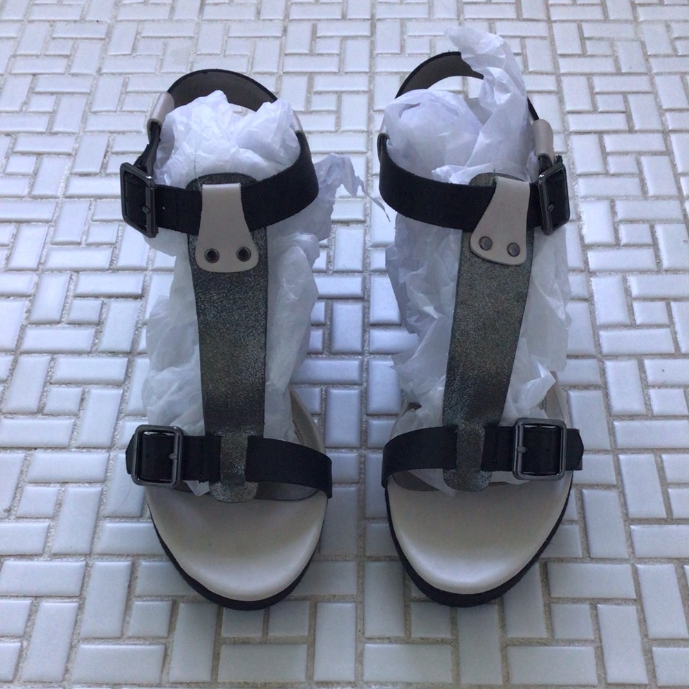 Womens platform sandals.